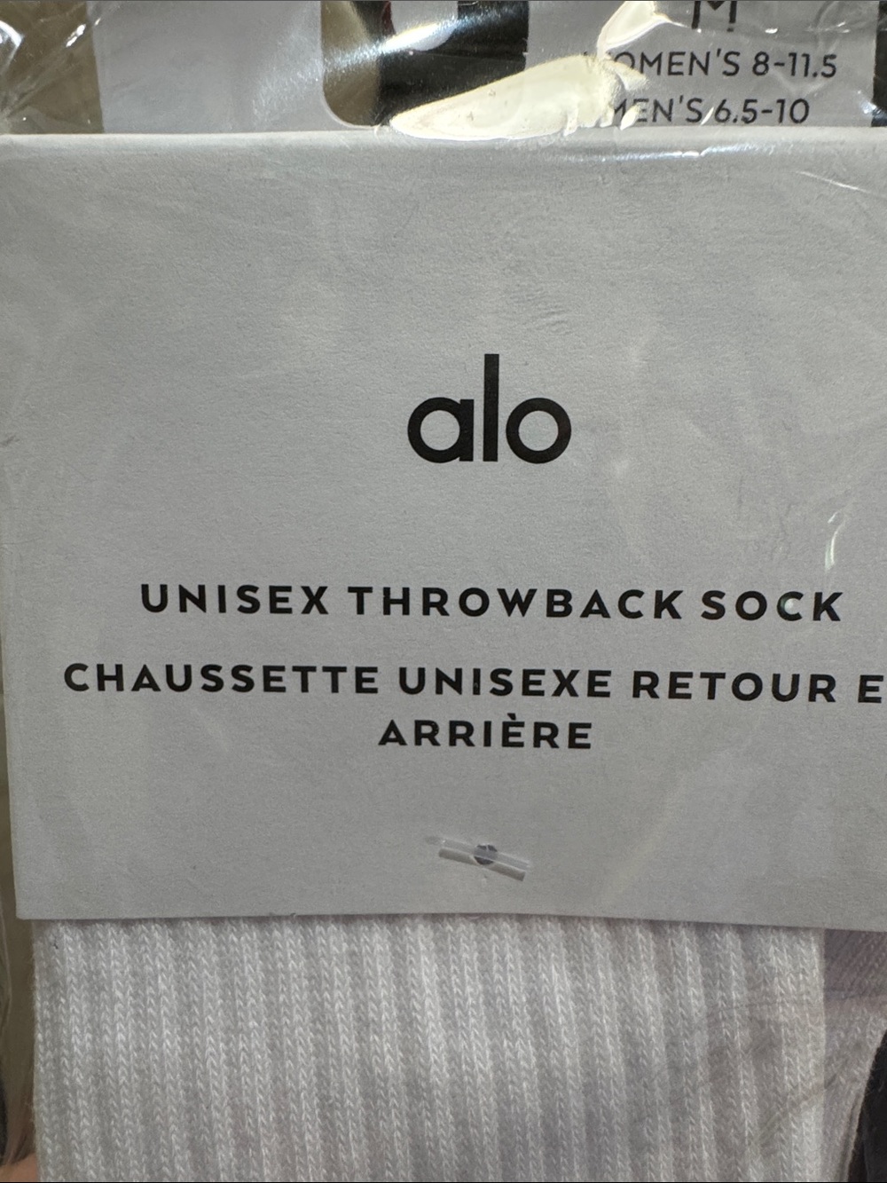 ALO Yoga Unisex Throwback Socks - White